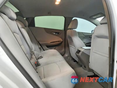 Zdjęcie 10 z 12 samochodu: 2021 CHEVROLET MALIBU LT VIN:1G1ZD5ST0MF013133 - miniatura