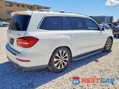 Trzecie zdjęcie samochodu z tyłu: 2018 MERCEDES-BENZ GLS 450 4MATIC VIN:4JGDF6EE1JB072561 - miniatura