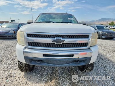 Piąte zdjęcie samochodu w środku: 2011 CHEVROLET SILVERADO K1500 LT VIN:3GCPKSE3XBG117770 - miniatura