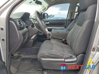 Zdjęcie 7 z 12 samochodu: 2016 TOYOTA TUNDRA SR5 VIN:5TFRM5F11GX099499 - miniatura