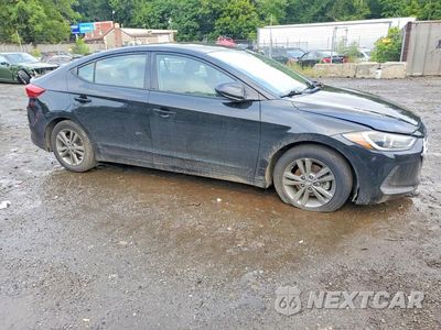 Czwarte zdjęcie samochodu z boku: 2018 HYUNDAI ELANTRA SEL VIN:5NPD84LF5JH232261 - miniatura