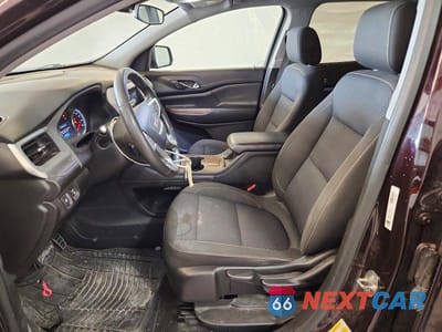 Zdjęcie 7 z 12 samochodu: 2021 GMC ACADIA SLE VIN:1GKKNKLAXMZ142100 - miniatura