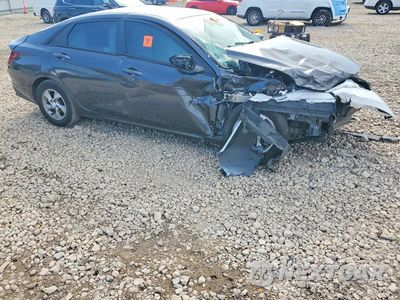 Czwarte zdjęcie samochodu z boku: 2021 HYUNDAI ELANTRA SE VIN:5NPLL4AG3MH017679 - miniatura