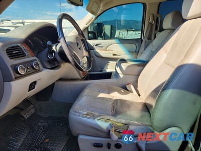 Zdjęcie 7 z 12 samochodu: 2007 CHEVROLET SILVERADO K3500 VIN:1GCJK33637F556018 - miniatura