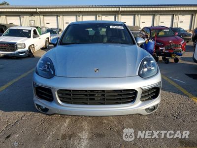 Piąte zdjęcie samochodu w środku: 2016 PORSCHE CAYENNE VIN:WP1AA2A2XGKA14109 - miniatura