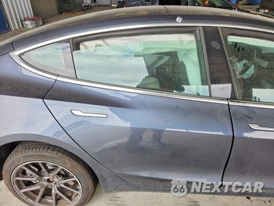 Zdjęcie 10 z 12 samochodu: 2020 TESLA MODEL 3 VIN:5YJ3E1EAXLF804821 - miniatura