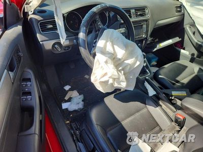 Zdjęcie 8 z 12 samochodu: 2015 VOLKSWAGEN JETTA TDI VIN:3VW3A7AJ5FM301330 - miniatura