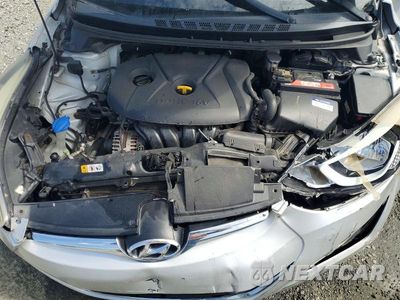 Zdjęcie 11 z 12 samochodu: 2014 HYUNDAI ELANTRA SE VIN:KMHDH4AE0EU050307 - miniatura