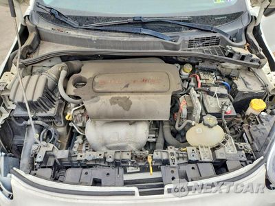 Zdjęcie 11 z 12 samochodu: 2017 FIAT 500X POP VIN:ZFBCFYAB4HP611732 - miniatura