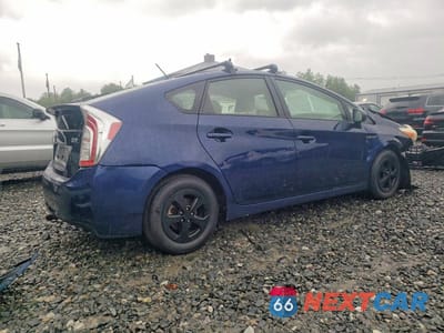Trzecie zdjęcie samochodu z tyłu: 2013 TOYOTA PRIUS TWO VIN:JTDKN3DU5D1641766 - miniatura