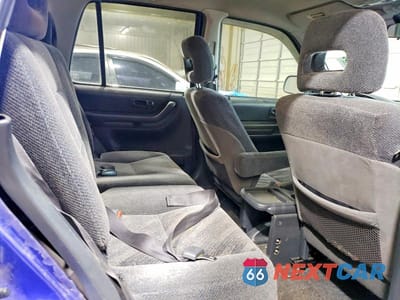 Zdjęcie 11 z 14 samochodu: 2001 HONDA CR-V LX VIN:JHLRD18461C010365 - miniatura