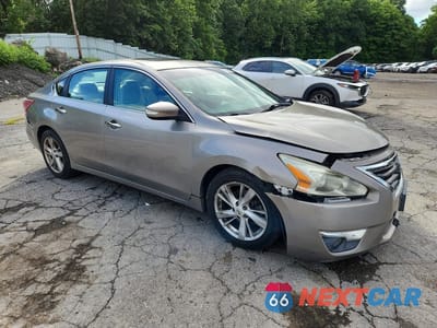 Czwarte zdjęcie samochodu z boku: 2013 NISSAN ALTIMA 2.5 VIN:1N4AL3AP3DC919204 - miniatura