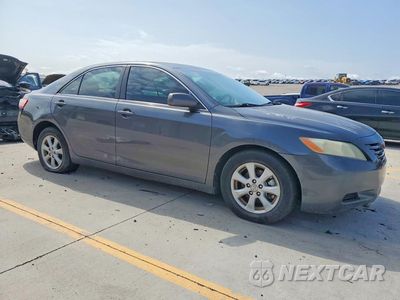Czwarte zdjęcie samochodu z boku: 2007 TOYOTA CAMRY LE VIN:4T1BE46K97U657226 - miniatura