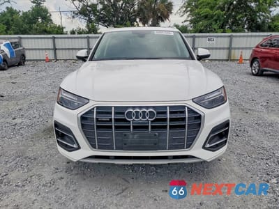 Piąte zdjęcie samochodu w środku: 2021 AUDI Q5 PREMIUM PLUS VIN:WA1BAAFYXM2130641 - miniatura