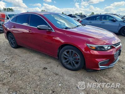Czwarte zdjęcie samochodu z boku: 2018 CHEVROLET MALIBU LT VIN:1G1ZD5ST6JF211405 - miniatura