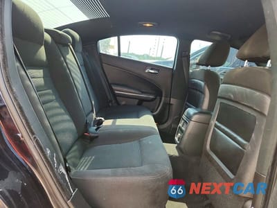 Zdjęcie 10 z 12 samochodu: 2012 DODGE CHARGER SE VIN:2C3CDXBG3CH117466 - miniatura