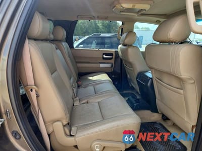 Zdjęcie 11 z 13 samochodu: 2008 TOYOTA SEQUOIA LIMITED VIN:5TDZY68A78S009416 - miniatura