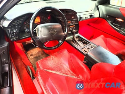 Zdjęcie 8 z 12 samochodu: 1994 CHEVROLET CORVETTE VIN:1G1YY32P7R5106378 - miniatura