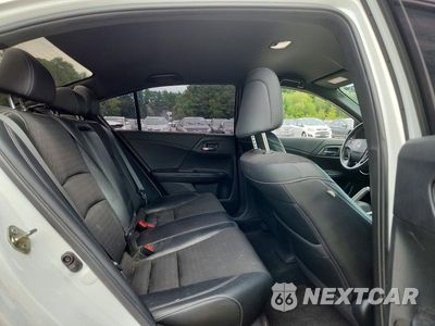 Zdjęcie 10 z 12 samochodu: 2016 HONDA ACCORD SPORT VIN:1HGCR2F66GA173845 - miniatura