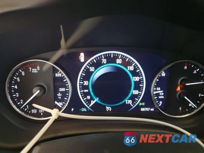 Zdjęcie 9 z 13 samochodu: 2020 BUICK ENVISION PREMIUM VIN:LRBFX3SX9LD053955 - miniatura
