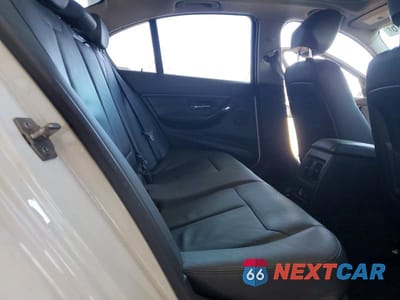 Zdjęcie 10 z 12 samochodu: 2013 BMW 328 XI VIN:WBA3B3C51DF541543 - miniatura