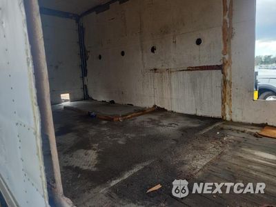 Zdjęcie 10 z 12 samochodu: 2015 CHEVROLET EXPRESS BOX TRUCK VIN:1GB3G4CG5F1264573 - miniatura