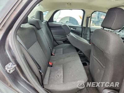 Zdjęcie 10 z 12 samochodu: 2018 FORD FOCUS SE VIN:1FADP3FEXJL300927 - miniatura
