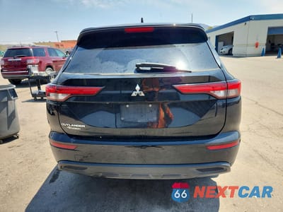 Zdjęcie 6 z 13 samochodu: 2022 MITSUBISHI OUTLANDER ES VIN:JA4J4TA89NZ064162 - miniatura