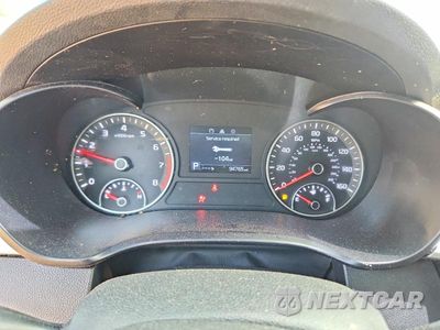 Zdjęcie 9 z 13 samochodu: 2019 KIA OPTIMA LX VIN:5XXGT4L36KG373211 - miniatura