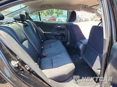 Zdjęcie 10 z 13 samochodu: 2016 HONDA ACCORD LX VIN:1HGCR2F32GA164663 - miniatura