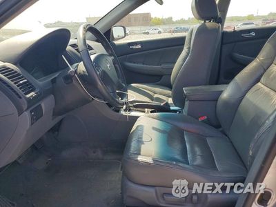 Zdjęcie 7 z 12 samochodu: 2007 HONDA ACCORD EX VIN:1HGCM56817A089529 - miniatura