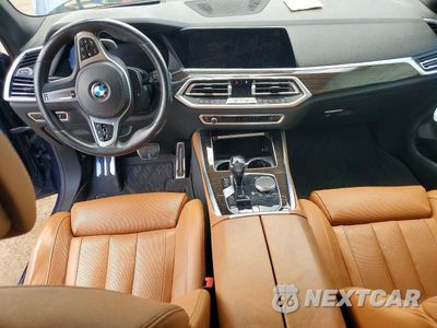Zdjęcie 8 z 13 samochodu: 2019 BMW X5 XDRIVE40I VIN:5UXCR6C55KLL05121 - miniatura