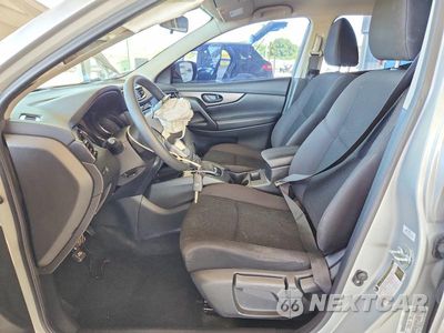 Zdjęcie 7 z 13 samochodu: 2017 NISSAN ROGUE SPORT S VIN:JN1BJ1CP5HW018591 - miniatura