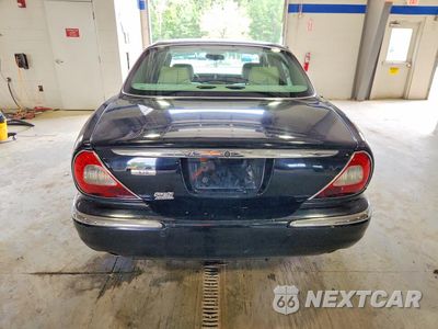 Zdjęcie 6 z 12 samochodu: 2004 JAGUAR XJ8 VIN:SAJEA71C74SG01571 - miniatura