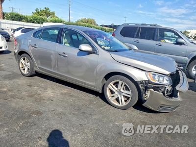 Czwarte zdjęcie samochodu z boku: 2015 VOLVO S60 PREMIER VIN:YV1612TB4F1317809 - miniatura