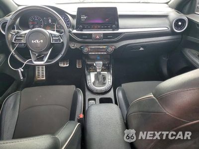 Zdjęcie 8 z 12 samochodu: 2023 KIA FORTE GT LINE VIN:3KPF54AD5PE523553 - miniatura