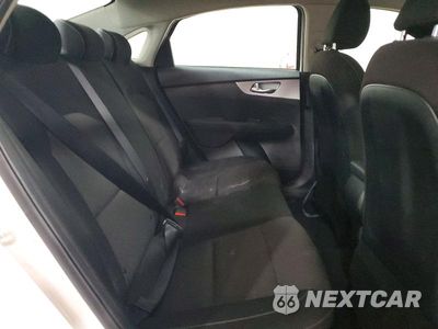 Zdjęcie 10 z 12 samochodu: 2024 KIA FORTE LXS VIN:3KPF24ADXRE835573 - miniatura