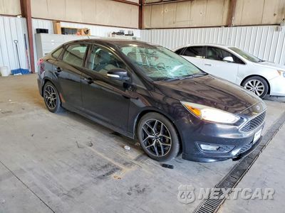 Czwarte zdjęcie samochodu z boku: 2016 FORD FOCUS SE VIN:1FADP3F24GL230033 - miniatura