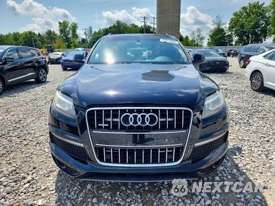 Piąte zdjęcie samochodu w środku: 2014 AUDI Q7 PRESTIGE VIN:WA1DGAFE9ED005469 - miniatura