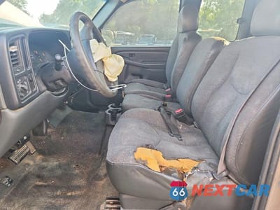 Zdjęcie 7 z 13 samochodu: 2004 CHEVROLET SILVERADO C1500 VIN:1GCEC19X14Z278054 - miniatura