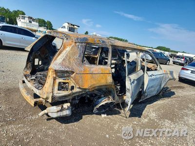 Trzecie zdjęcie samochodu z tyłu: 2024 JEEP GRAND CHEROKEE L LAREDO VIN:1C4RJKAG3R8549086 - miniatura