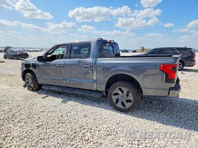 Drugie zdjęcie samochodu z przodu: 2022 FORD F150 LIGHTNING PRO VIN:1FTVW1EL2NWG05493 - miniatura