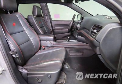Piąte zdjęcie samochodu w środku: 2023 DODGE DURANGO R VIN:1C4SDJCT5PC568732 - miniatura