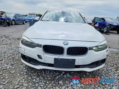 Piąte zdjęcie samochodu w środku: 2016 BMW 320 I VIN:WBA8E1G52GNT37761 - miniatura