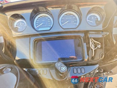 Zdjęcie 7 z 8 samochodu: 2021 HARLEY-DAVIDSON FLHTK VIN:1HD1KEF18MB604335 - miniatura