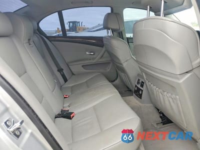 Zdjęcie 10 z 12 samochodu: 2008 BMW 528 I VIN:WBANU535X8C116439 - miniatura