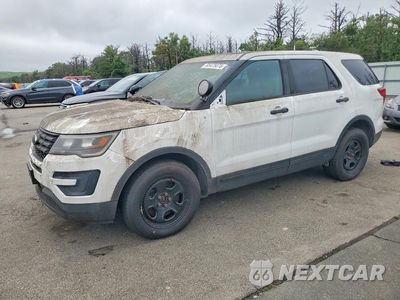 2017 FORD EXPLORER POLICE INTERCEPTOR 1FM5K8AR8HGD58215 - główne zdjęcie licytacji z USA - miniatura