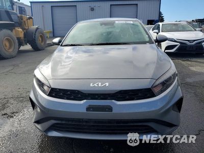Piąte zdjęcie samochodu w środku: 2023 KIA FORTE LXS VIN:3KPF24ADXPE506868 - miniatura