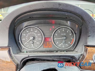 Zdjęcie 9 z 12 samochodu: 2013 BMW 328 I VIN:WBAKE3C56DE772141 - miniatura