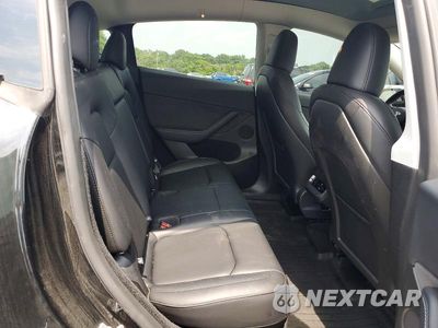 Zdjęcie 10 z 12 samochodu: 2025 TESLA MODEL Y VIN:7SAYGDEE2SF291800 - miniatura